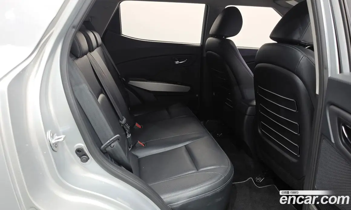 SsangYong TIBOLI 2015 1.6 автомат (гидро), фото 17