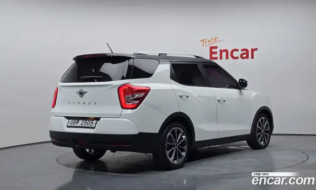 SsangYong TIBOLI 2017 1.6 автомат (гидро), миниатюра 2