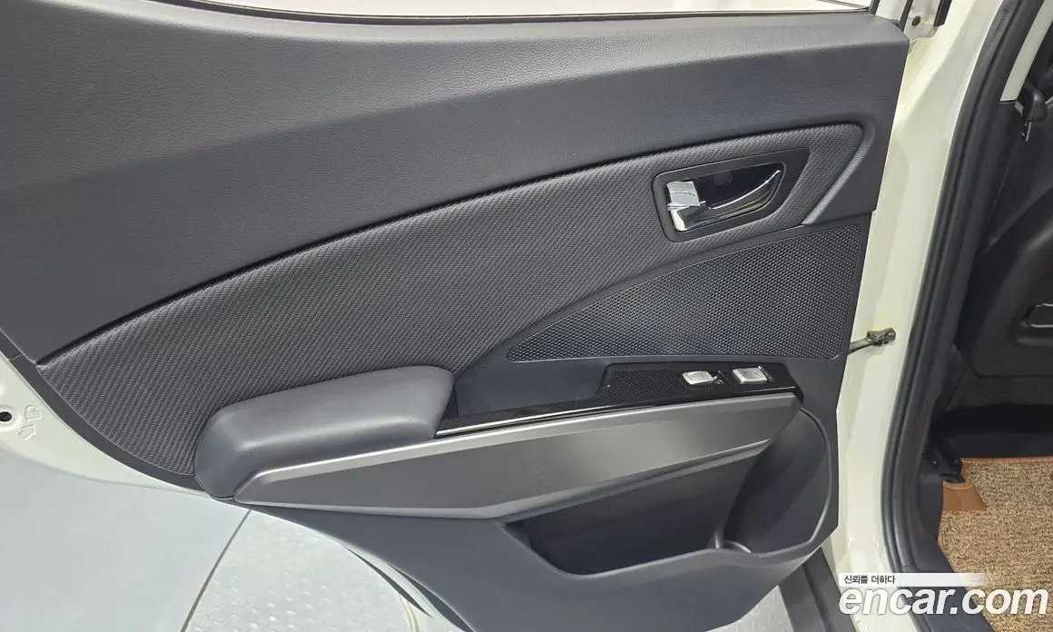 SsangYong TIBOLI 2017 1.6 автомат (гидро), фото 15