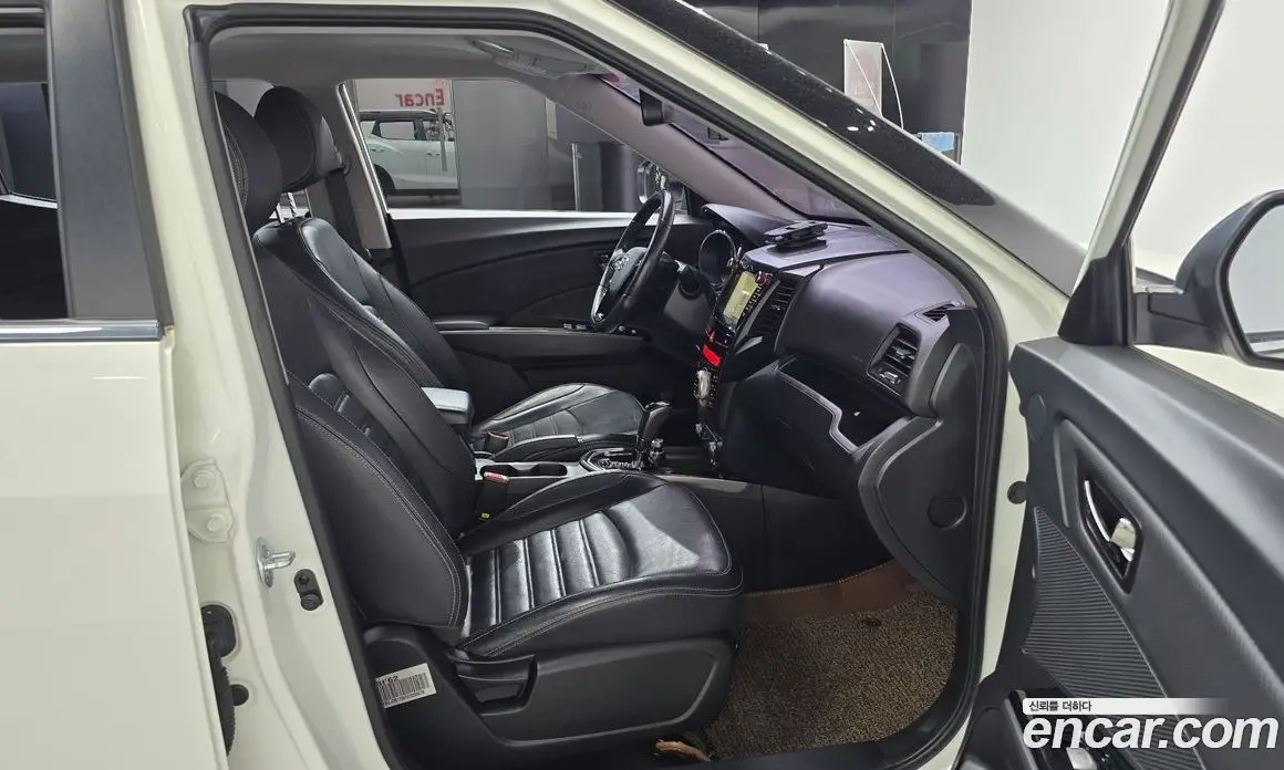 SsangYong TIBOLI 2017 1.6 автомат (гидро), фото 16