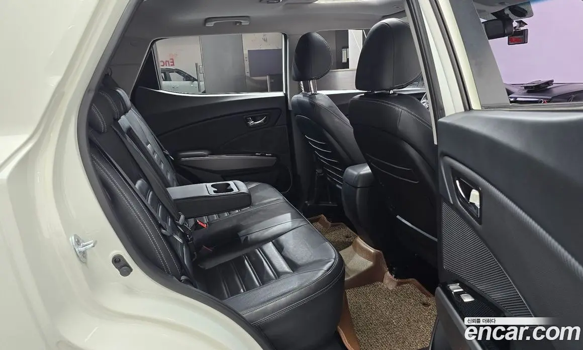 SsangYong TIBOLI 2017 1.6 автомат (гидро), фото 17