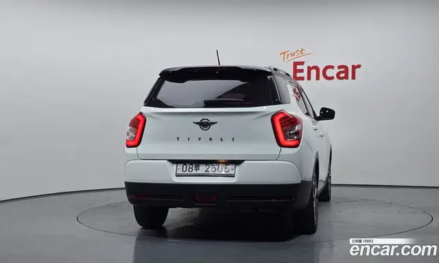 SsangYong TIBOLI 2017 1.6 автомат (гидро), миниатюра 4