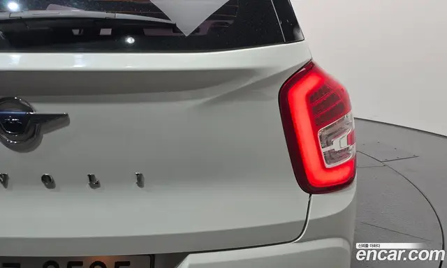 SsangYong TIBOLI 2017 1.6 автомат (гидро), миниатюра 9