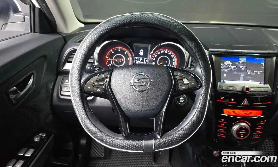 SsangYong TIBOLI 2018 1.6 автомат (гидро), фото 13