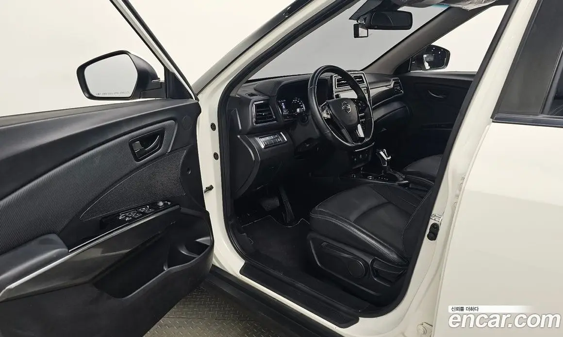 SsangYong TIBOLI 2020 1.5 автомат (гидро), фото 13