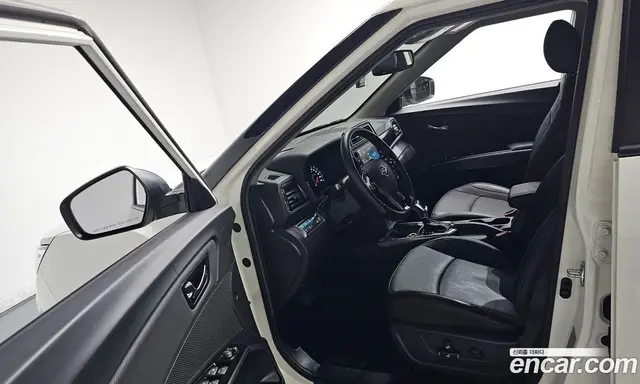 SsangYong TIBOLI 2022 1.5 автомат (гидро), миниатюра 12