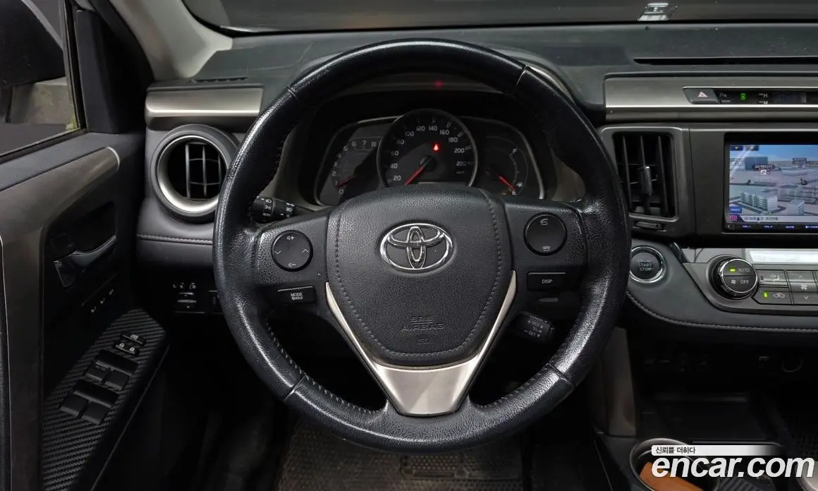 Toyota RAV4 2015 2.5 автомат (гидро), фото 13 Toyota RAV4 2015 2.5 автомат (гидро), фото 13