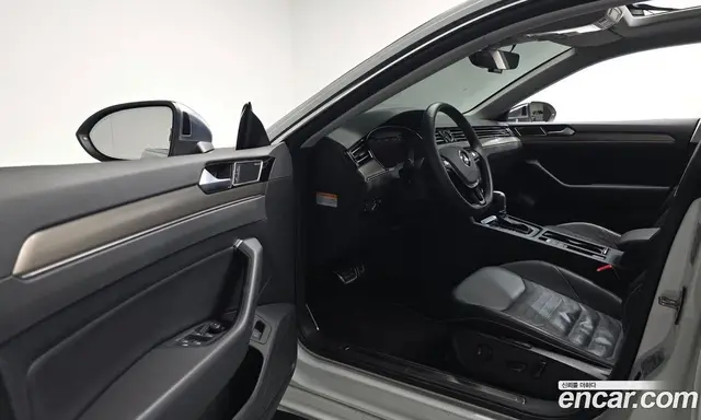 Volkswagen Arteon 2019 2.0 автомат (гидро), миниатюра 12