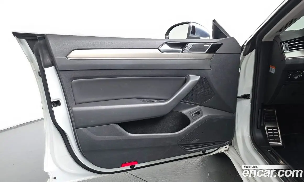 Volkswagen Arteon 2019 2.0 автомат (гидро), фото 13 Volkswagen Arteon 2019 2.0 автомат (гидро), фото 13