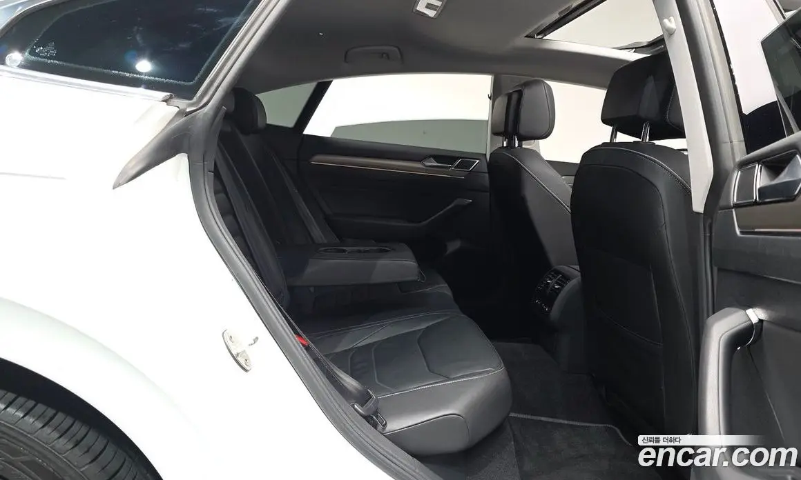 Volkswagen Arteon 2019 2.0 автомат (гидро), фото 16 Volkswagen Arteon 2019 2.0 автомат (гидро), фото 16