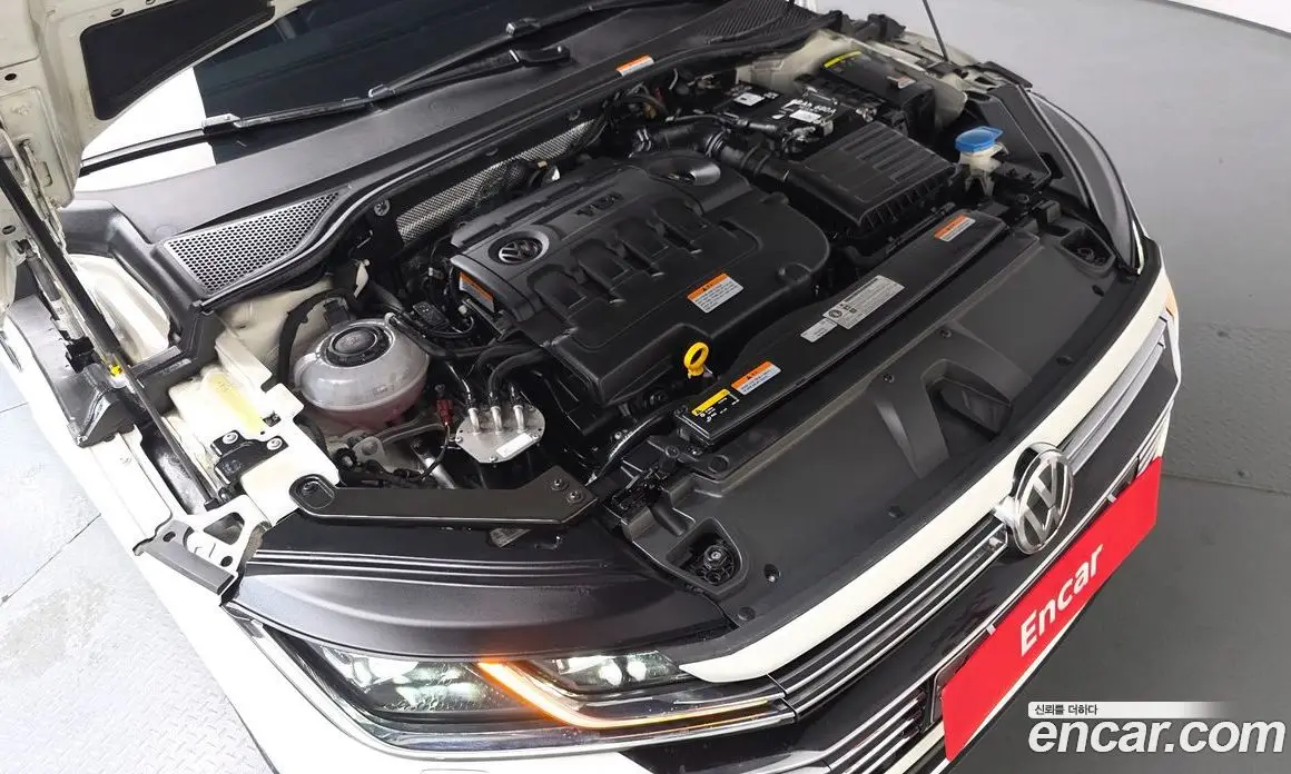 Volkswagen Arteon 2019 2.0 автомат (гидро), фото 5 Volkswagen Arteon 2019 2.0 автомат (гидро), фото 5