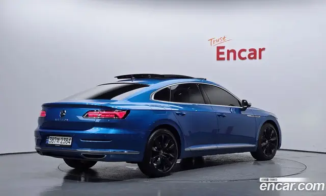 Volkswagen Arteon 2023 2.0 автомат (гидро), миниатюра 2 Volkswagen Arteon 2023 2.0 автомат (гидро), миниатюра 2