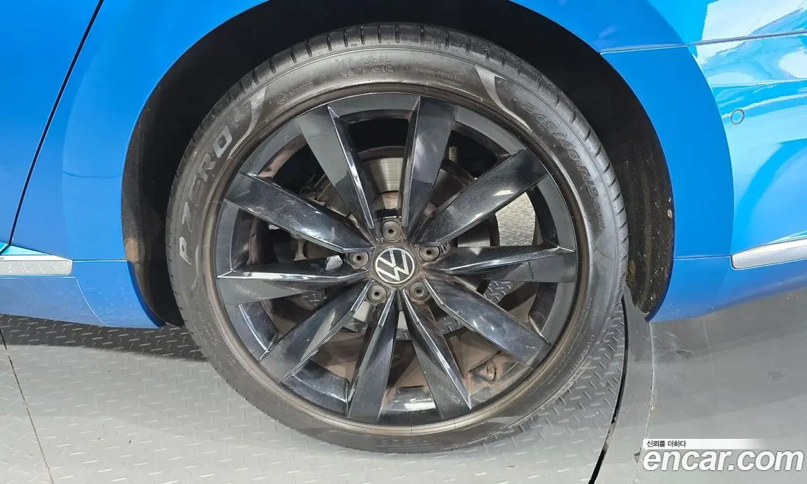 Volkswagen Arteon 2023 2.0 автомат (гидро), фото 7 Volkswagen Arteon 2023 2.0 автомат (гидро), фото 7