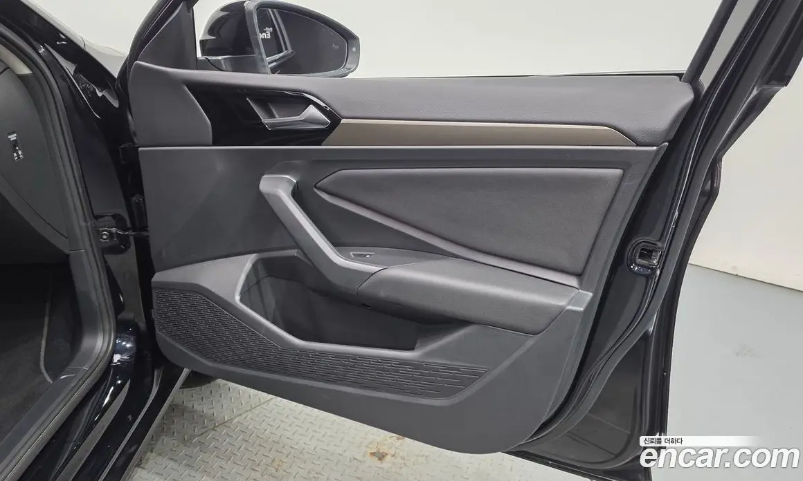 Volkswagen Jetta 2021 1.4 автомат (гидро), фото 14