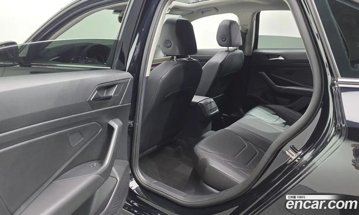 Volkswagen Jetta 2021 1.4 автомат (гидро), фото 18
