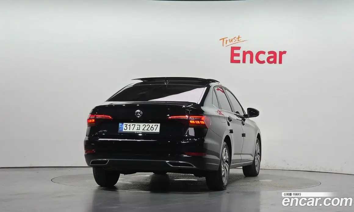 Volkswagen Jetta 2021 1.4 автомат (гидро), фото 4