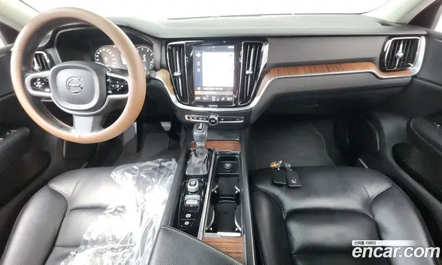 Volvo S60 2020 2.0 автомат (гидро), миниатюра 10 Volvo S60 2020 2.0 автомат (гидро), миниатюра 10