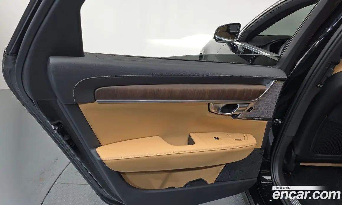 Volvo S90 2023 2.0 автомат (гидро), фото 15
