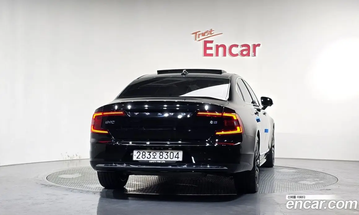 Volvo S90 2023 2.0 автомат (гидро), фото 4