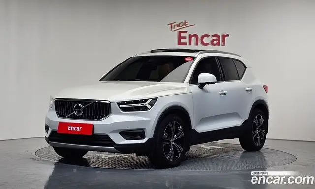 Volvo XC40, 2020, 61 271 км