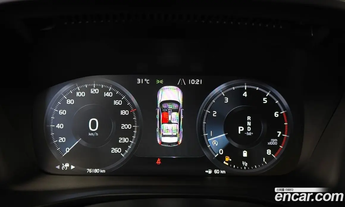 Volvo XC40 2020 2.0 автомат (гидро), фото 11