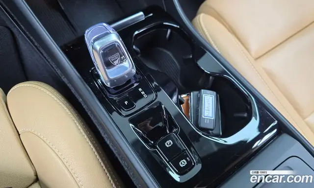 Volvo XC40 2020 2.0 автомат (гидро), миниатюра 12