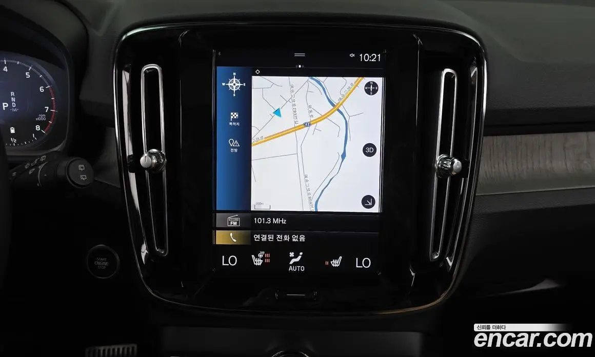Volvo XC40 2020 2.0 автомат (гидро), фото 19