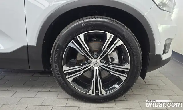 Volvo XC40 2020 2.0 автомат (гидро), миниатюра 7