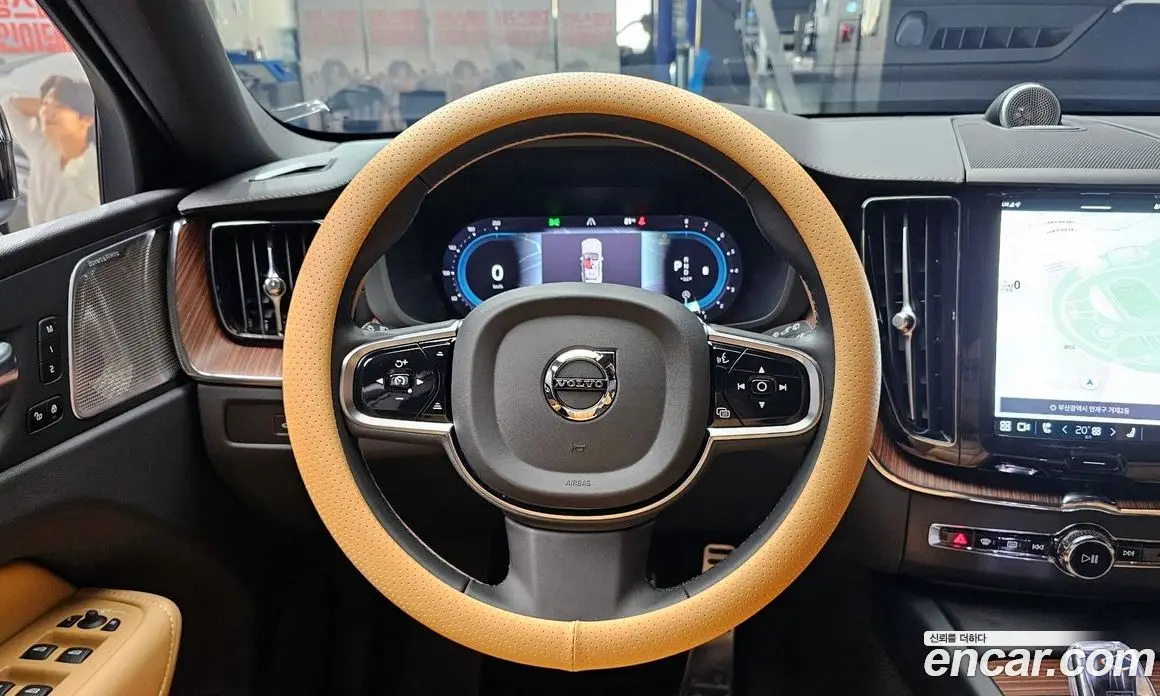 Volvo XC60 2024 2.0 автомат (гидро), фото 19 Volvo XC60 2024 2.0 автомат (гидро), фото 19