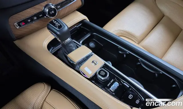 Volvo XC90 2019 2.0 автомат (гидро), миниатюра 12