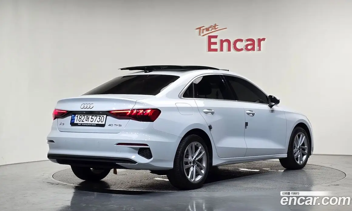 Audi A3 2023 2.0 автомат (гидро), фото 2 Audi A3 2023 2.0 автомат (гидро), фото 2