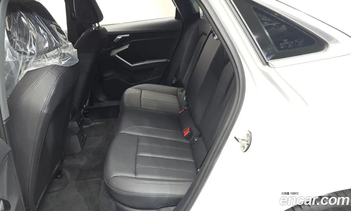 Audi A3 2023 2.0 автомат (гидро), фото 17 Audi A3 2023 2.0 автомат (гидро), фото 17