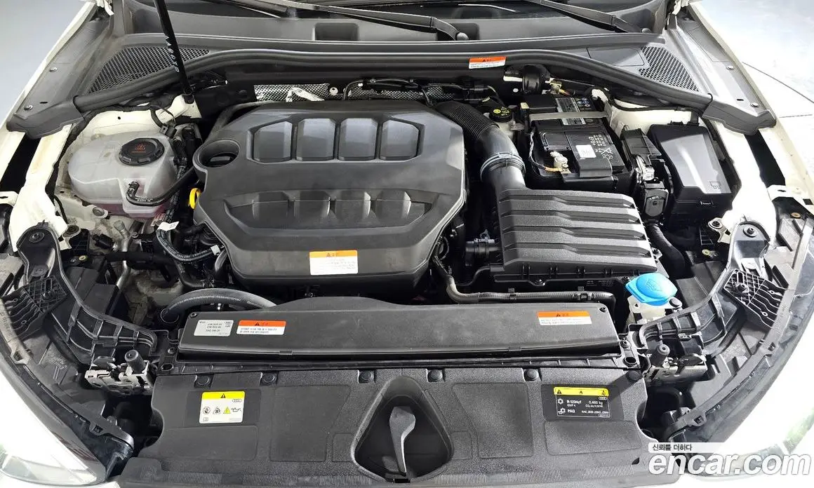 Audi A3 2023 2.0 автомат (гидро), фото 6 Audi A3 2023 2.0 автомат (гидро), фото 6