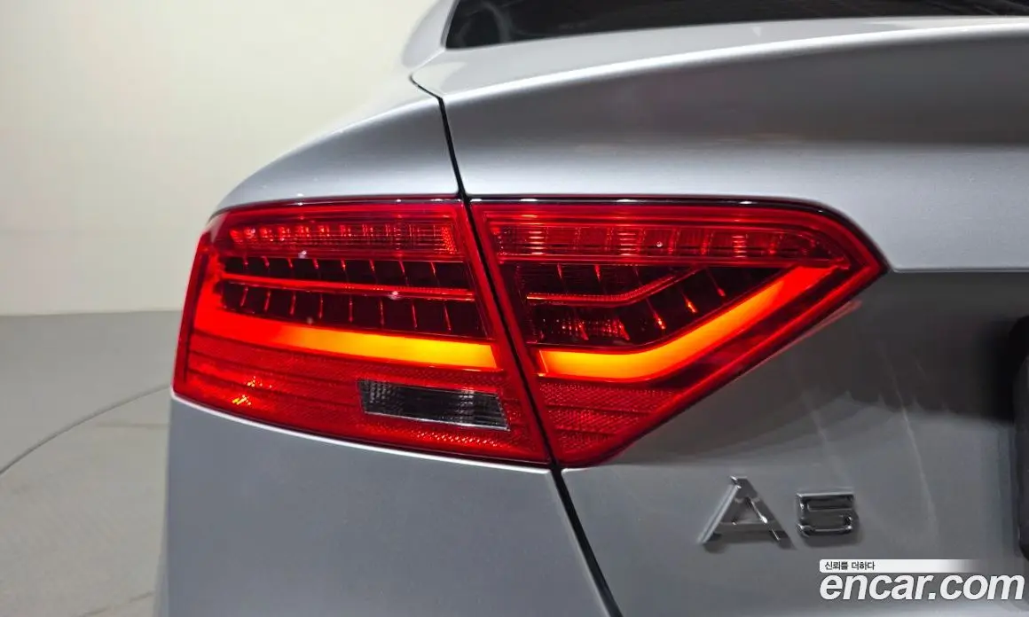 Audi A5 2013 2.0 автомат (гидро), фото 8