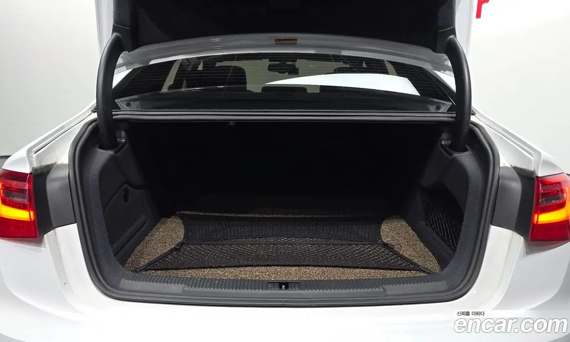 Audi A6 2015 2.0 автомат (гидро), фото 20 Audi A6 2015 2.0 автомат (гидро), фото 20