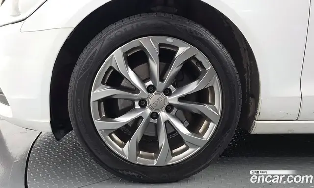 Audi A6 2015 2.0 автомат (гидро), миниатюра 5 Audi A6 2015 2.0 автомат (гидро), миниатюра 5