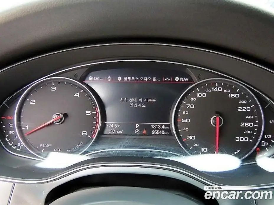 Audi A6 2016 3.0 автомат (гидро), фото 9