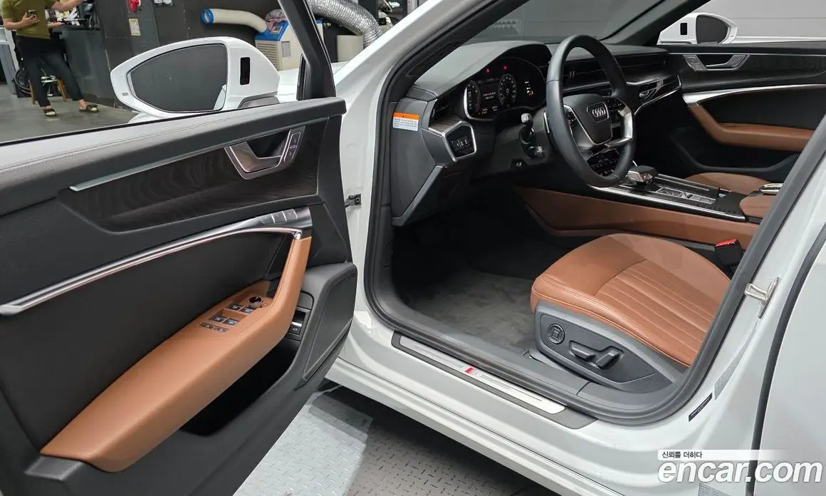 Audi A6 2023 2.0 автомат (гидро), фото 13 Audi A6 2023 2.0 автомат (гидро), фото 13