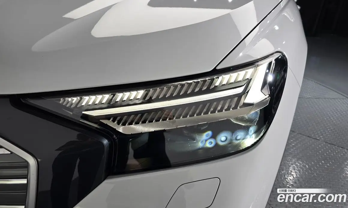 Audi Q4 e-tron 2022 0.2 автомат (гидро), фото 8