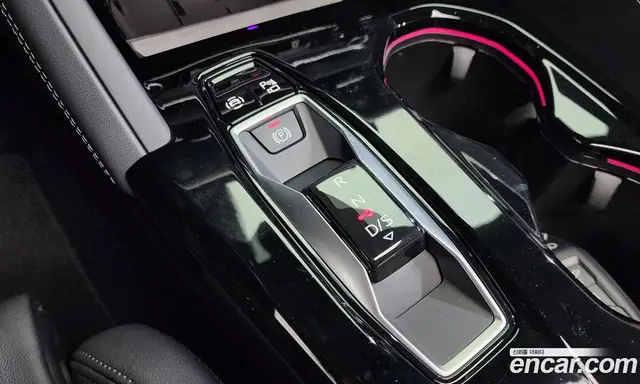 Audi Q5 2025 2.0 автомат (гидро), миниатюра 12