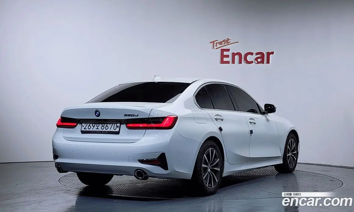 BMW 3 серия 2019 2.0 автомат (гидро), фото 2 BMW 3 серия 2019 2.0 автомат (гидро), фото 2