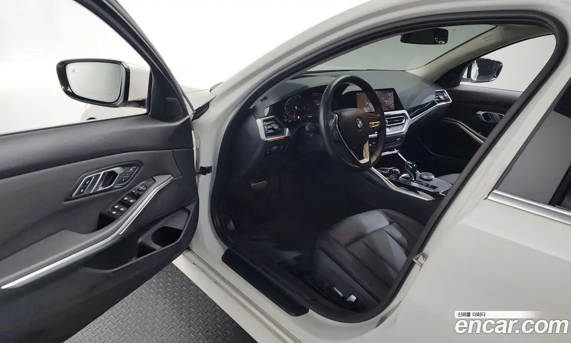 BMW 3 серия 2019 2.0 автомат (гидро), фото 10 BMW 3 серия 2019 2.0 автомат (гидро), фото 10