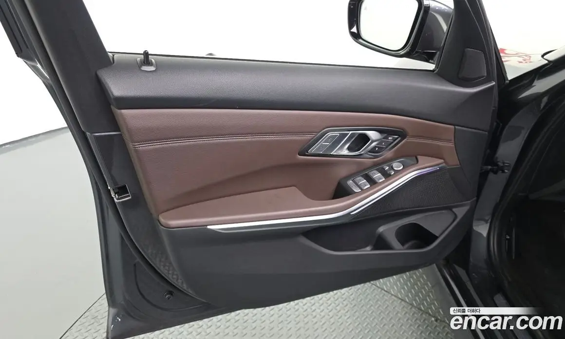 BMW 3 серия 2021 2.0 автомат (гидро), фото 14 BMW 3 серия 2021 2.0 автомат (гидро), фото 14