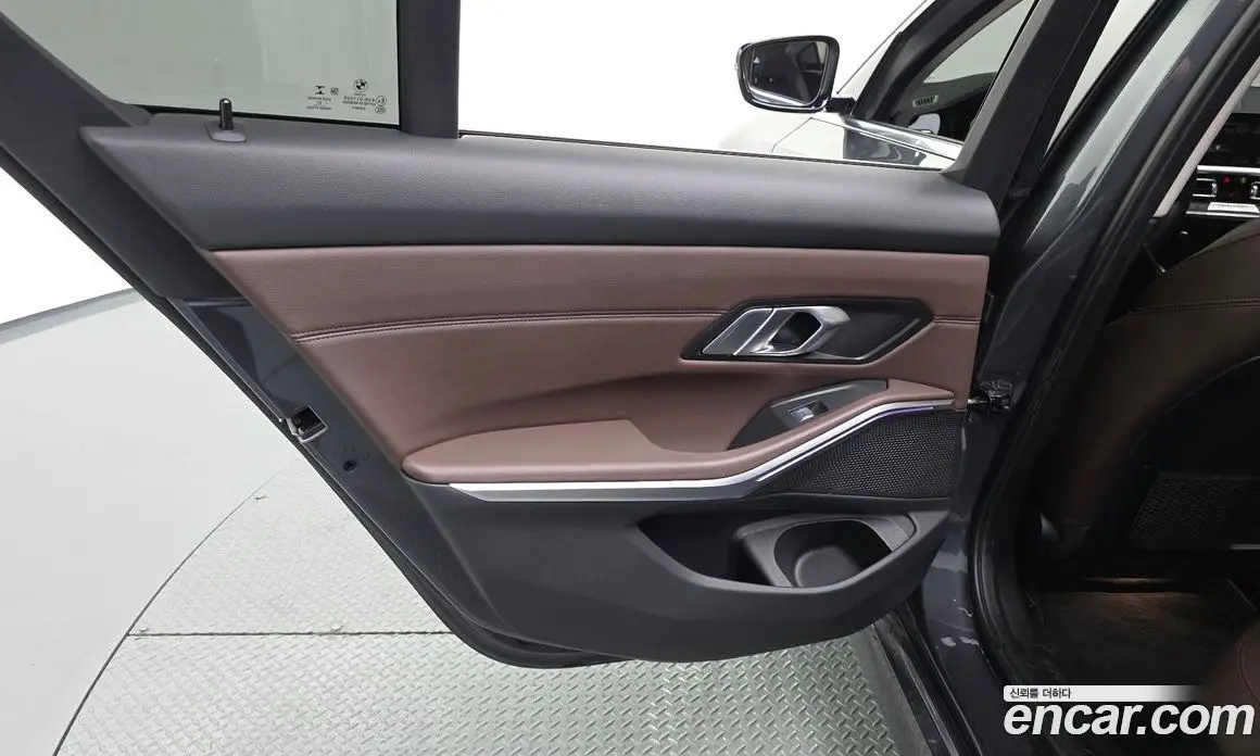 BMW 3 серия 2021 2.0 автомат (гидро), фото 15 BMW 3 серия 2021 2.0 автомат (гидро), фото 15
