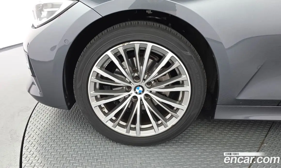 BMW 3 серия 2021 2.0 автомат (гидро), фото 5 BMW 3 серия 2021 2.0 автомат (гидро), фото 5
