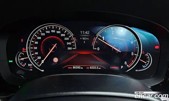 BMW 5 серия 2018 2.0 автомат (гидро), миниатюра 11