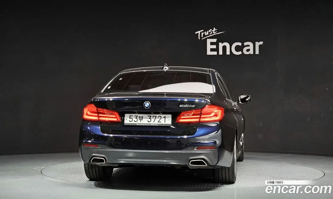 BMW 5 серия 2018 2.0 автомат (гидро), фото 4