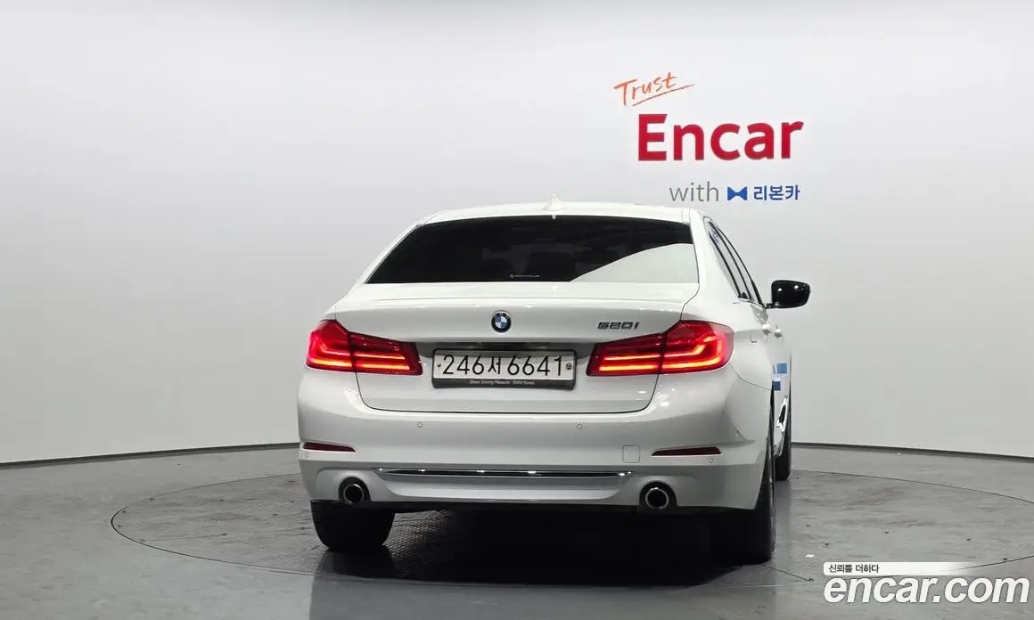 BMW 5 серия 2019 2.0 автомат (гидро), фото 4 BMW 5 серия 2019 2.0 автомат (гидро), фото 4