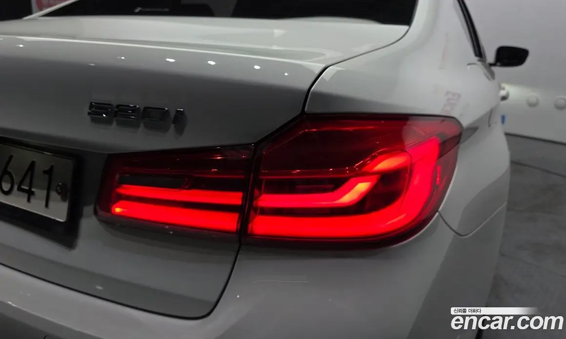 BMW 5 серия 2019 2.0 автомат (гидро), фото 9 BMW 5 серия 2019 2.0 автомат (гидро), фото 9