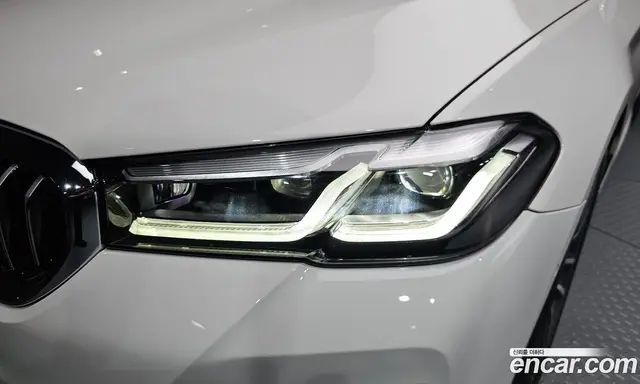 BMW 5 серия 2021 2.0 автомат (гидро), миниатюра 8